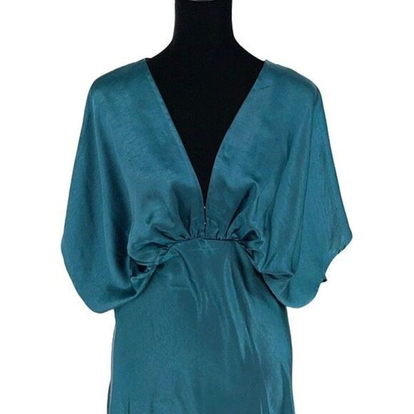 Dress Forum Womens Bat Wing Sleeve Satin Maxi Dress Deep Jasper Size Small NWT - Picture 3 of 13